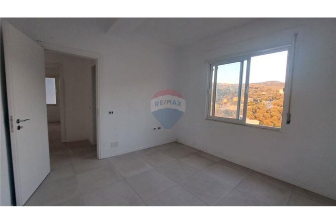 Vlore, shitet apartament 2+1 Kati 8, 101 m² 140.000 € (Rr.Zenel Murra, Vlorë)