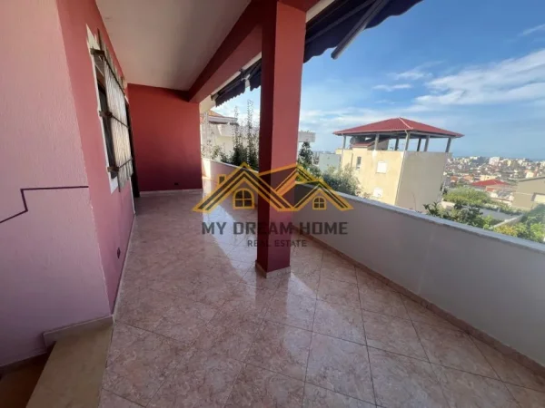 Durres, shitet shtepi 1+1+Ballkon , 400 m² 399.000 € (ARAPAJ DURRES)