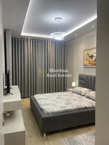 Tirane, jepet me qera apartament 1+1 Kati 3, 67 m² 850 € (Komuna e Parisit)