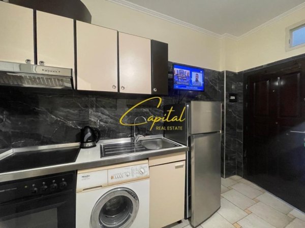 Tirane, jepet me qera apartament 1+1 Kati 2, 60 m² 450 € (5 MAJI)