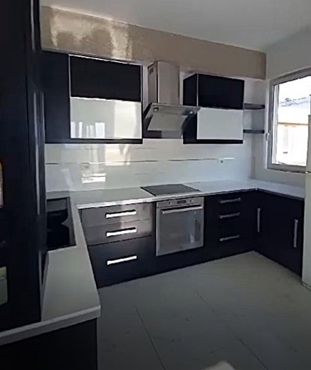 Tirane, jepet me qera apartament duplex Dublex Kati 6, 150 m² 550 € (Fresk)