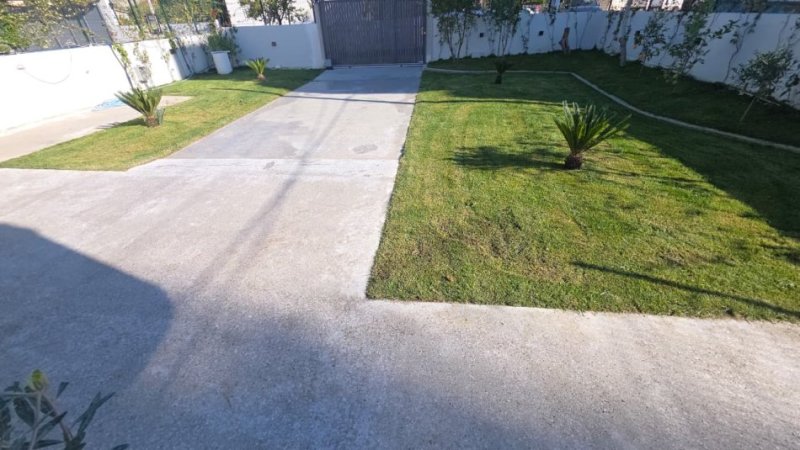 Vlore, shitet Vile 3+1 Kati 1, 386 m² 210.000 € (Pran kalceto Vlora, Rr.Kushtrimi)