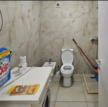 Qera,Apartament 1+1 , Tirane , Selite 500 euro