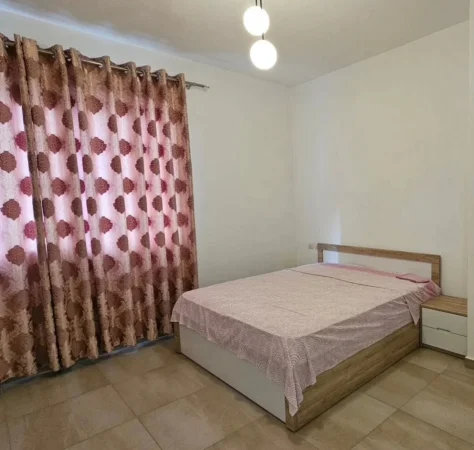 Qera,Apartament 1+1 , Tirane , Selite 500 euro