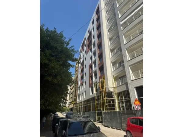 Tirane, shes apartament 1+1+Aneks+Ballkon Kati 2, 115 m² 427.000 € (Stadiumi Qemal Stafa,Arena,prane Juveniljes)