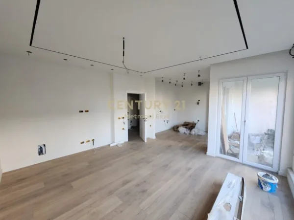 Tirane, shes zyre Kati 2, 122 m² 320.000 € (Rruga Frosina Plaku)