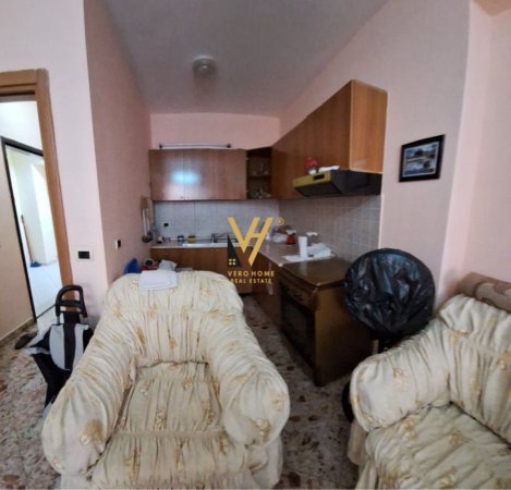 Tirane, shitet apartament 1+1+Ballkon Kati 4, 66 m² 140.000 € (RRUGA E ELBASANIT)