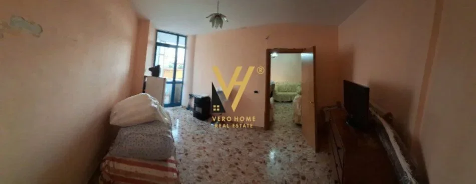 Tirane, shitet apartament 1+1+Ballkon Kati 4, 66 m² 140.000 € (RRUGA E ELBASANIT)