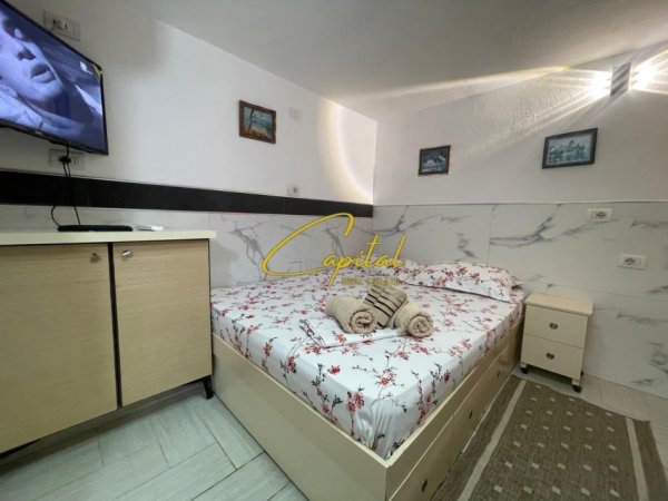 Tirane, jepet me qera garsonier 1+1 Kati 1, 35 m² 370 € (RRUGA 5 MAJI)