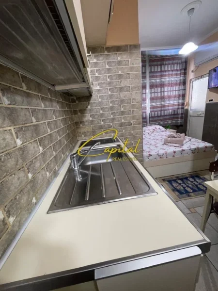 Tirane, jepet me qera garsonier 1+1 Kati 2, 35 m² 380 € (5 MAJI)