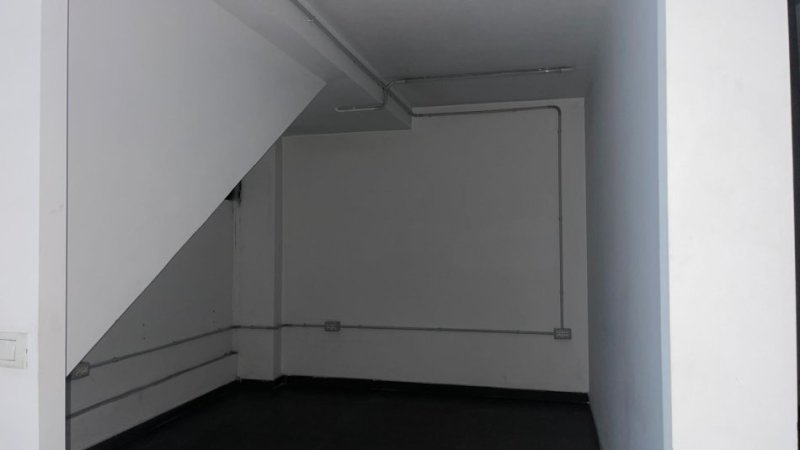 Tirane, jepet me qera ambjent biznesi Kati 0, 105 m² 1.700 € (Stadiumi Dinamo) MLS # 530581007-92