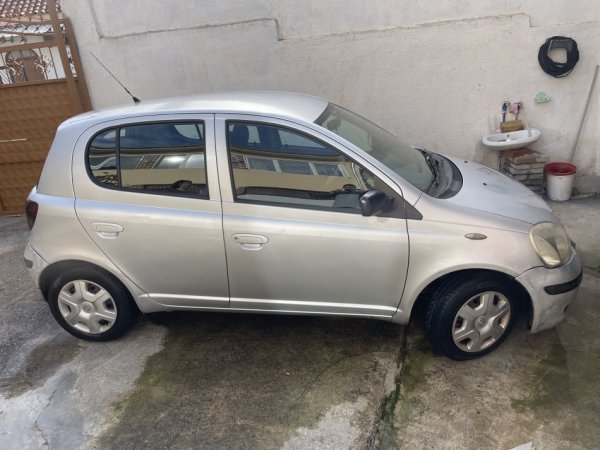 Toyota Yaris viti 2004 Manual, 1.4 D4-D, 193,000Km, Cmimi i diskutushem, Tirane