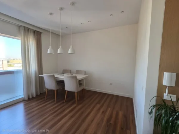 Tirane, shitet apartament 2+1 , 133 m² 330.000 € (PRANE SHKOLLES SE KUQE)