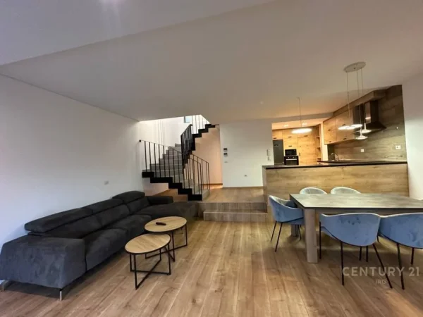 Tirane, jepet me qera Vile 2 Katshe Kati 2, 130 m² 1.500 € (Olive Grove)