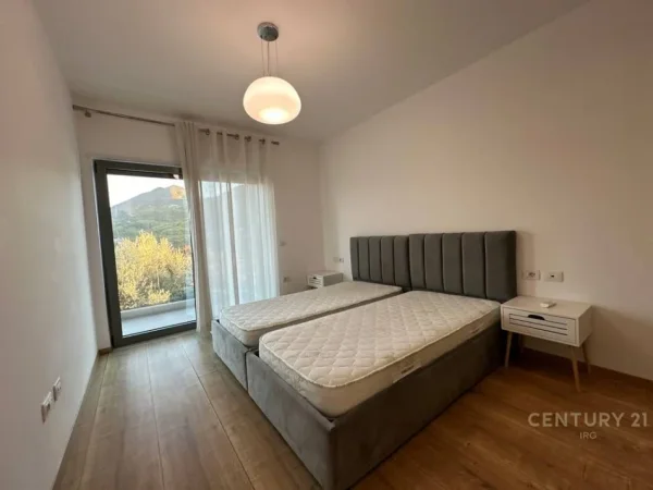 Tirane, jepet me qera Vile 2 Katshe Kati 2, 130 m² 1.500 € (Olive Grove)