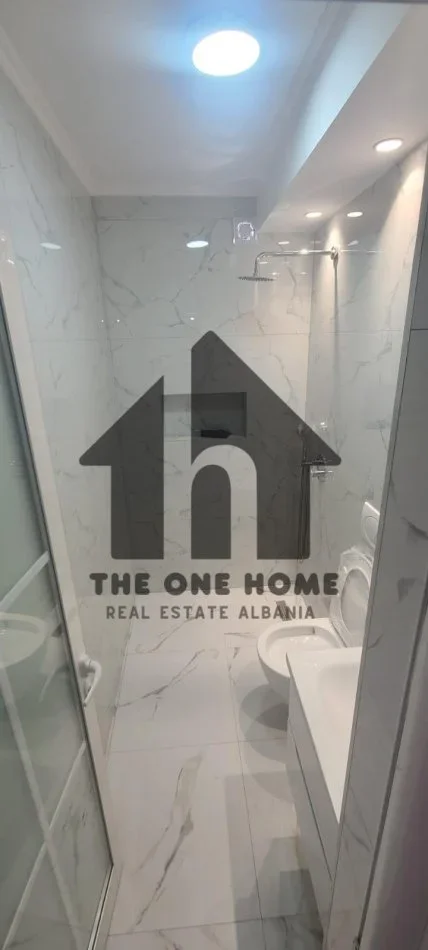 Tirane, shitet apartament 2+1+Ballkon Kati 4, 70 m² 137.000 € (Hipoteka)