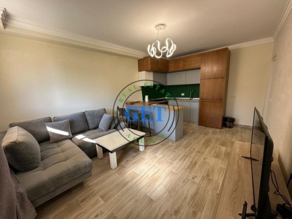 Durres, jepet me qera apartament 1+1 Kati 1, 57 m² 350 € (Vollga)