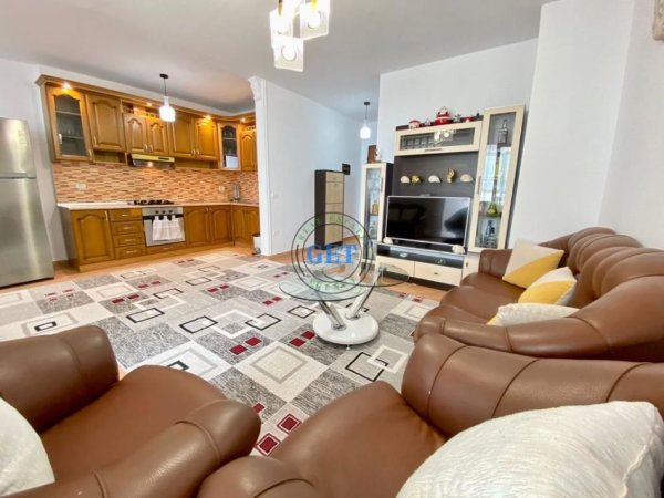 Durres, shitet apartament 2+1 Kati 10, 104 m² 250.000 € (Vollga)