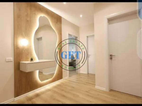 Durres, shitet apartament 1+1 Kati 7, 100 m² 290.000 € (Vollga)