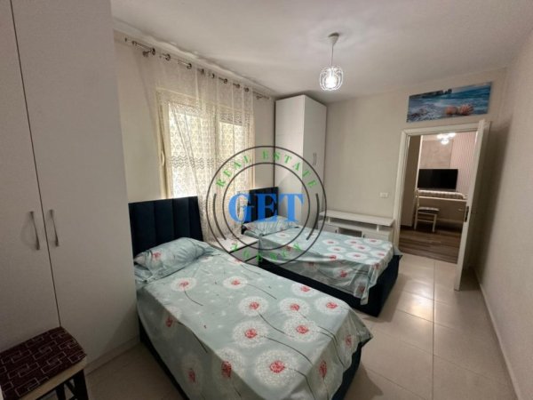 Durres, jepet me qera apartament 2+1 Kati 1, 80 m² 450 € (Vollga)