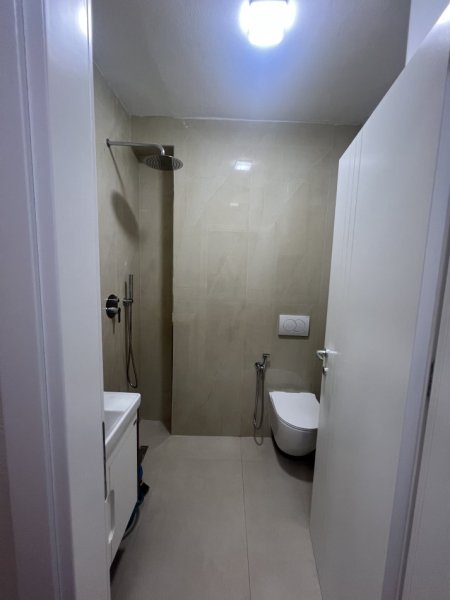 Tirane, jepet me qera nga Pronari, pa-komision zyre Kati 0, 50 m² 600 € 