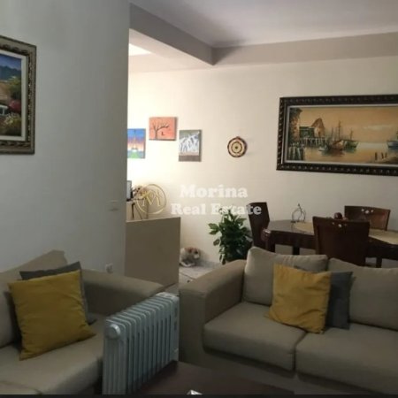 Tirane, jepet me qera apartament 1+1 Kati 5, 53 m² 400 € (Spitali Amerikan 2)