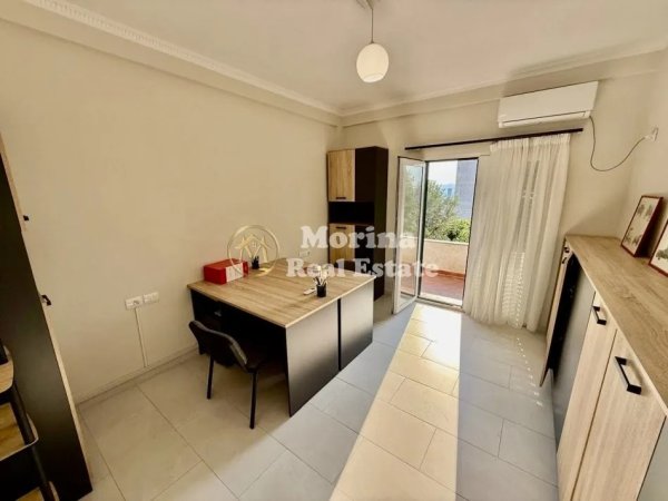 Tirane, jepet me qera ambjent biznesi Kati 1, 150 m² 650 € (Qytet Studenti)