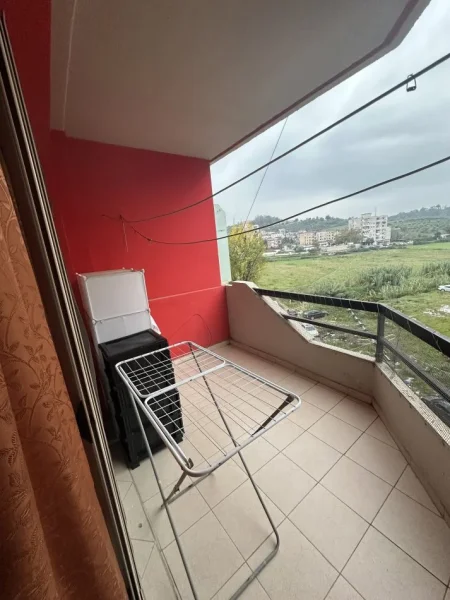 Tirane, jepet me qera apartament 1+1 Kati 4, 77 m² 300 € 