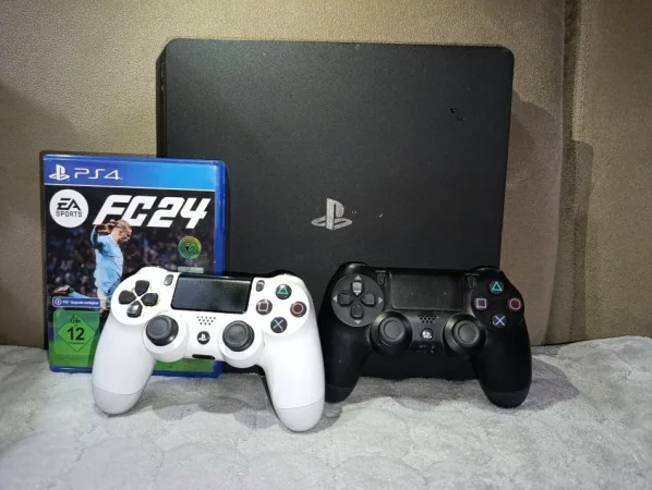 Korce, okazion PlayStation4 slim