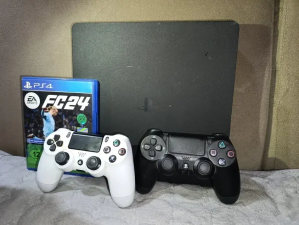 Korce, okazion PlayStation4 slim