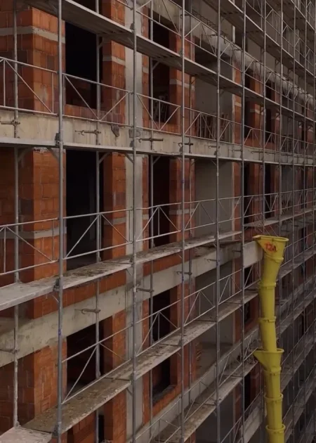 Tirane, shitet apartament duplex Dublex Kati 1, 54 m² 