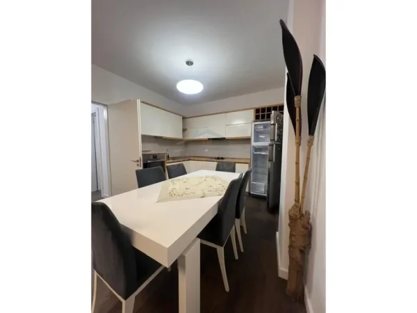 Tirane, shitet apartament 2+1 Kati 6, 109 m² 180.000 € (Astir , Rruga Teodor Keko)