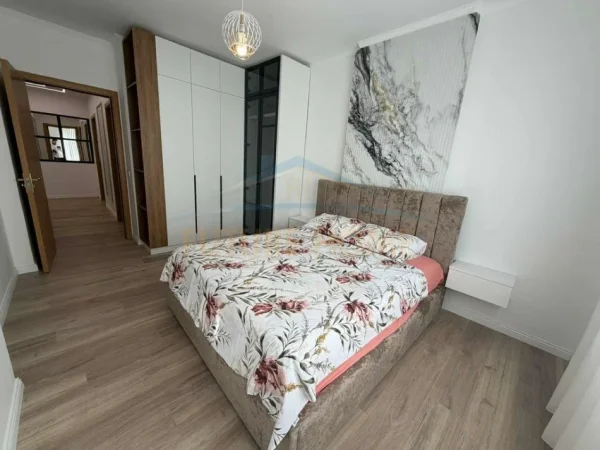 Tirane, shitet apartament 2+1 Kati 1, 102 m² 173.000 € (Astir , tek Vila L)