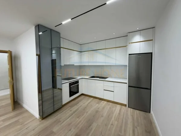 Tirane, shitet apartament 2+1 Kati 1, 102 m² 173.000 € (Astir , tek Vila L)
