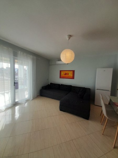 Tirane, jepet me qera apartament 1+1 Kati 6, 70 m² 550 € (Pranë Shkollës Osman Myderizi, Rruga Ali Visha, Tiranë.)