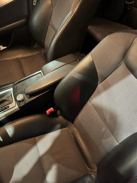 Tirane, shes makine Benz c clas Nafte, e zeze automatik Klima 245 km 7.100 €