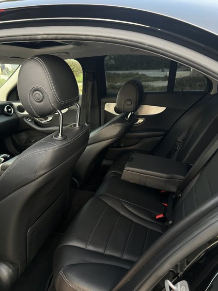 Mercedes-Benz C class 220d