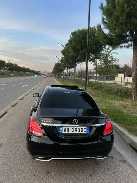 Mercedes-Benz C class 220d