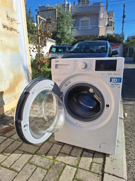 Tirane, shes Lavatrice Shitet Lavatrice Beko gjermane 9kg cmimi 19 000 lek