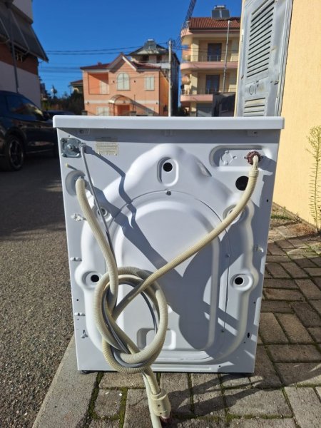 Tirane, shes Lavatrice Shitet Lavatrice Beko gjermane 9kg cmimi 19 000 lek