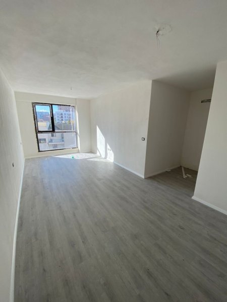 Tirane, shitet apartament 2+1 Kati 3, 122 m² 193.000 € 