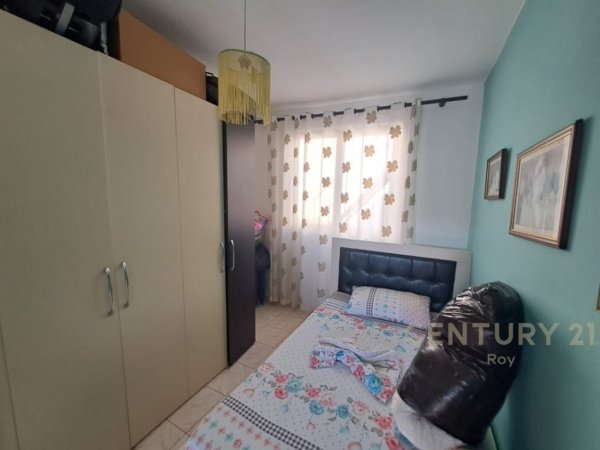 Durres, shitet shtepi 2+1 Kati 1, 273 m² 70.000 € 