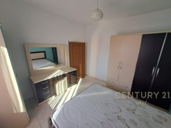 Durres, shitet shtepi 2+1 Kati 1, 273 m² 70.000 € 