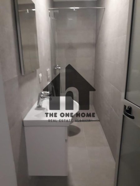 Tirane, jepet me qera garsonier 1+1 Kati 1, 50 m² 400 € (Stadiumi Dinamo)