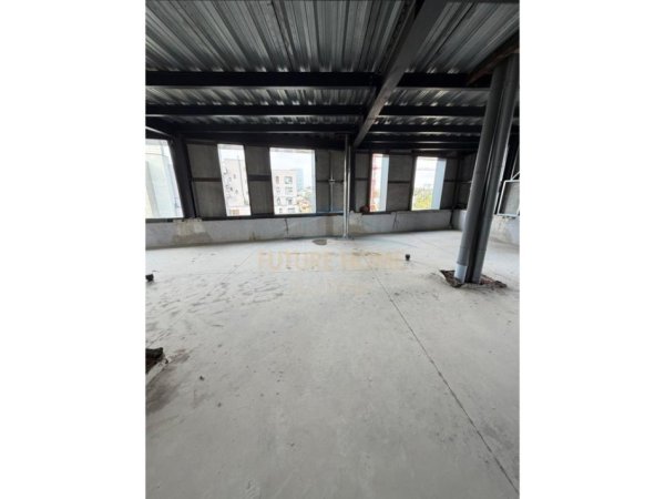 Tirane, shitet apartament 3+1+Ballkon Kati 6, 350 m² 850.000 € (RRUGA E ELBASANIT)