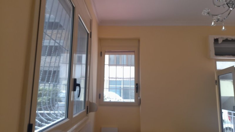 Vlore, jepet me qera apartament+verande | 1.5  Kati 0   34 m² 560 € (qender te rruga e gjimnazit Ali Demi)