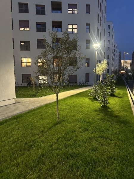 Tirane, jepet me qera 1+1+Ballkon , 550 € 