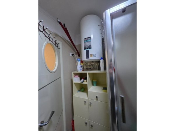 Tirane, jepet me qera apartament Kati 3, 76 m² 900 € (Qender)