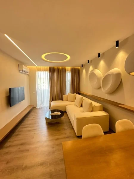 Tirane, jepet me qera apartament 1+1 Kati 6, 65 m² 500 € (Kompleksi Dilo mbas Cabejve ne Yzberisht)