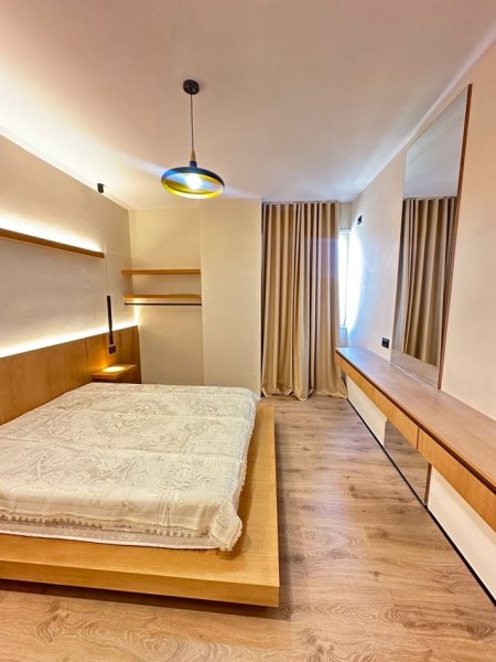 Tirane, jepet me qera apartament 1+1 Kati 6, 65 m² 500 € (Kompleksi Dilo mbas Cabejve ne Yzberisht)